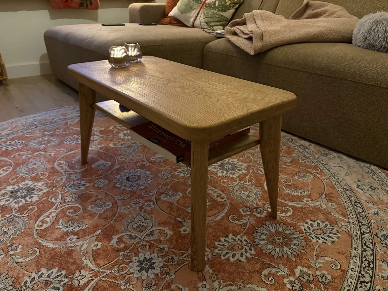 Salontafel in massief eiken